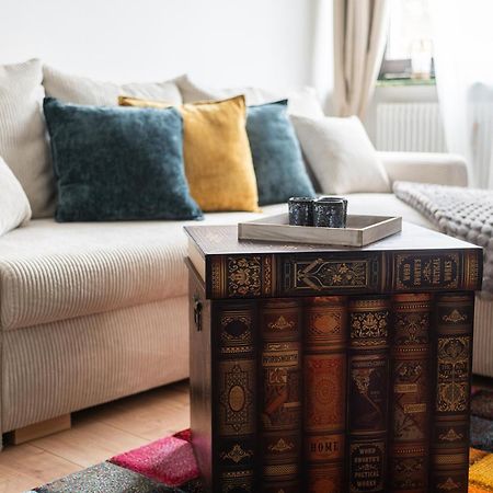 1-4 Gaeste Wohnung W-Lan, Netflix, Amazon, Parken, Arbeitsplatz, 24H Check In ,Vollausgestattet Kueche, Handtuecher Seife U,V,M Fuer Geschaeftsreisende, Paare, Familien , 达特尔恩 外观 照片